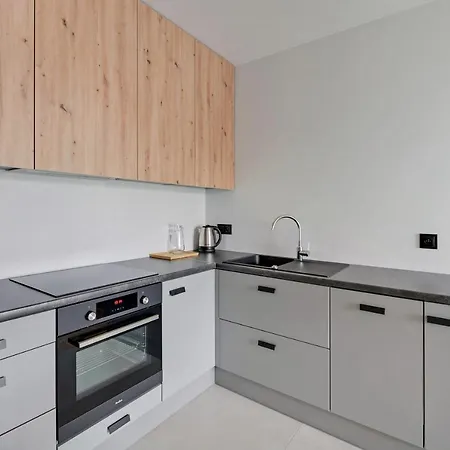 Grand - Bastion Walowa Modern Appartement